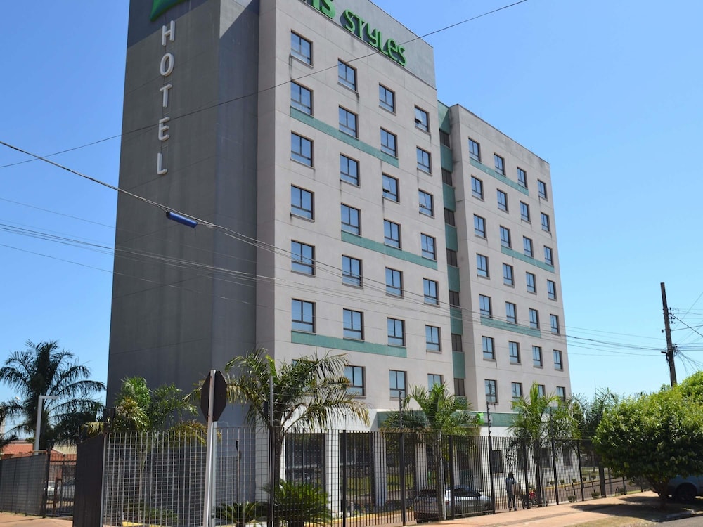 Ibis Styles Rondonopolis 4/49