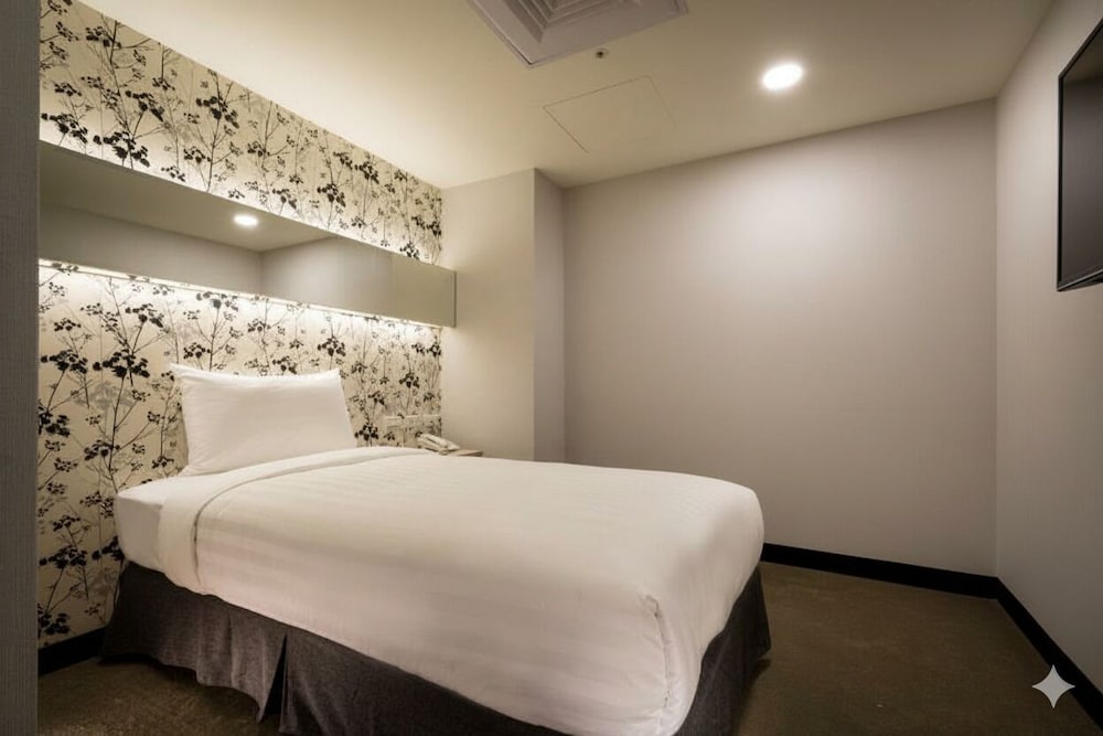 Urhome Hotel 36/62