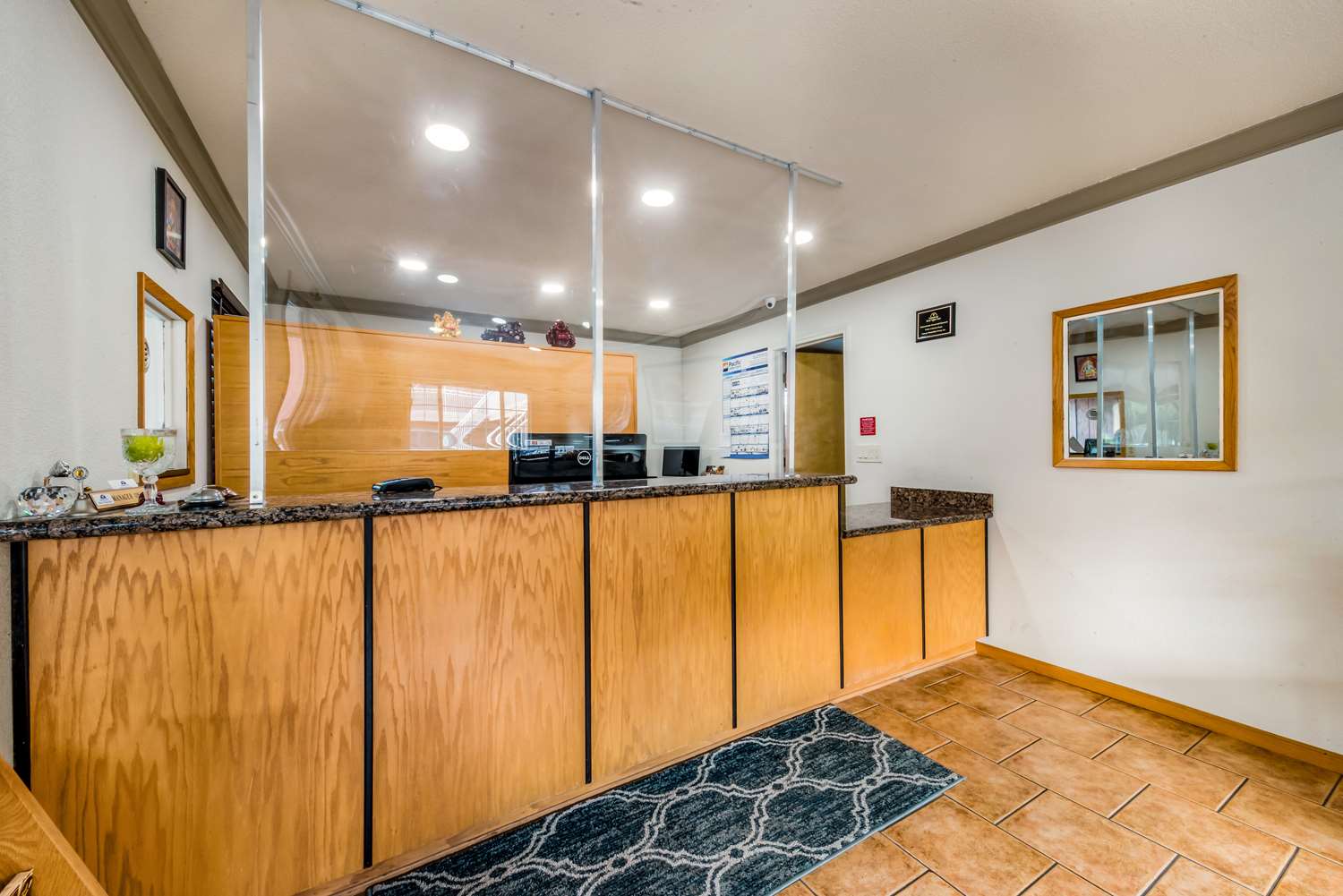 Americas Best Value Inn Ukiah 3/17
