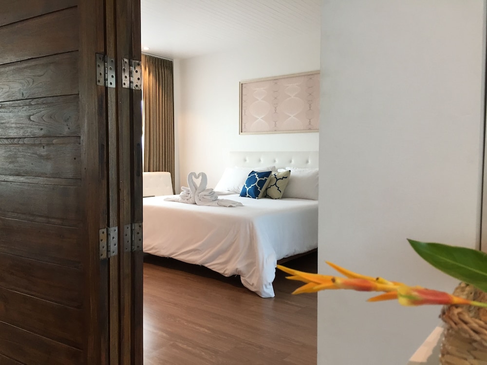 Phetcharat Grand Hotel Maesot 17/50