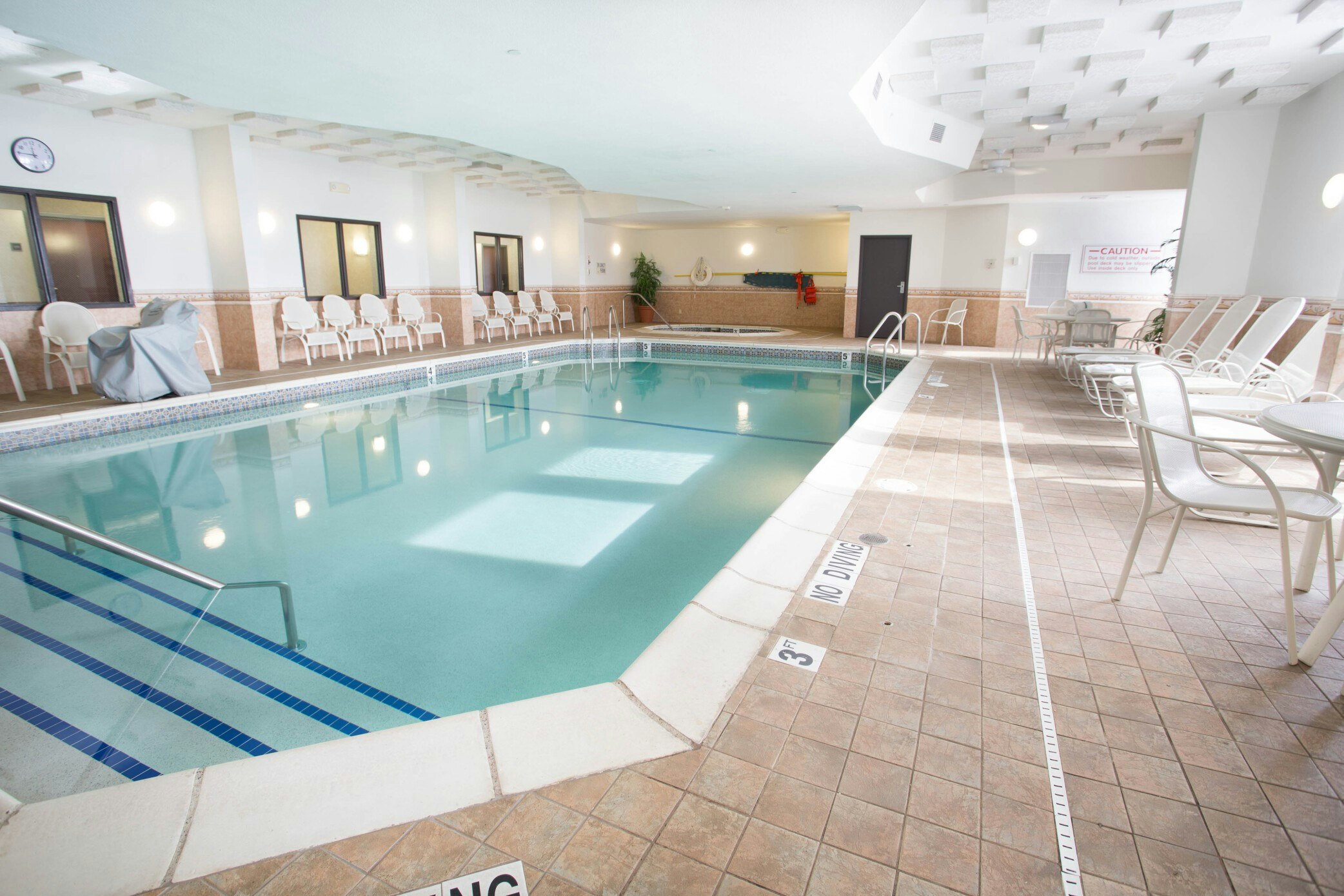 Troy Inn & Suites 30/50