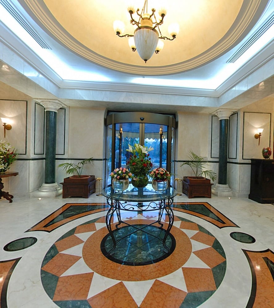 Les Oliviers Palace 53/72