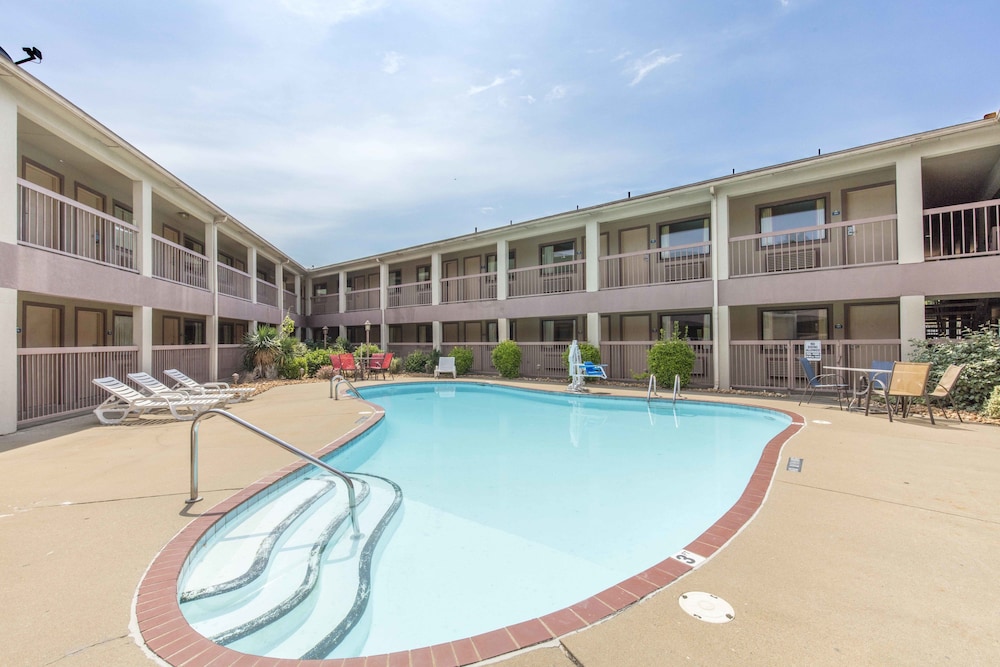 Motel6 Little Rock, AR - Airport in LITTLE ROCK - AR
