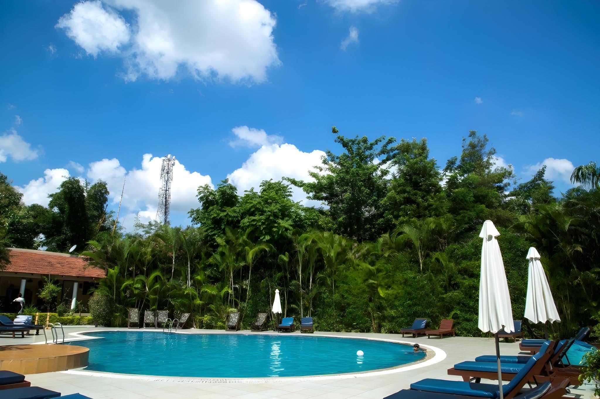 TIGER DEN RESORT 15/25