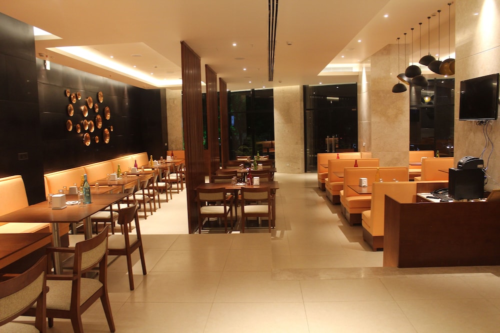 Grand Tamanna Hotel 31/45