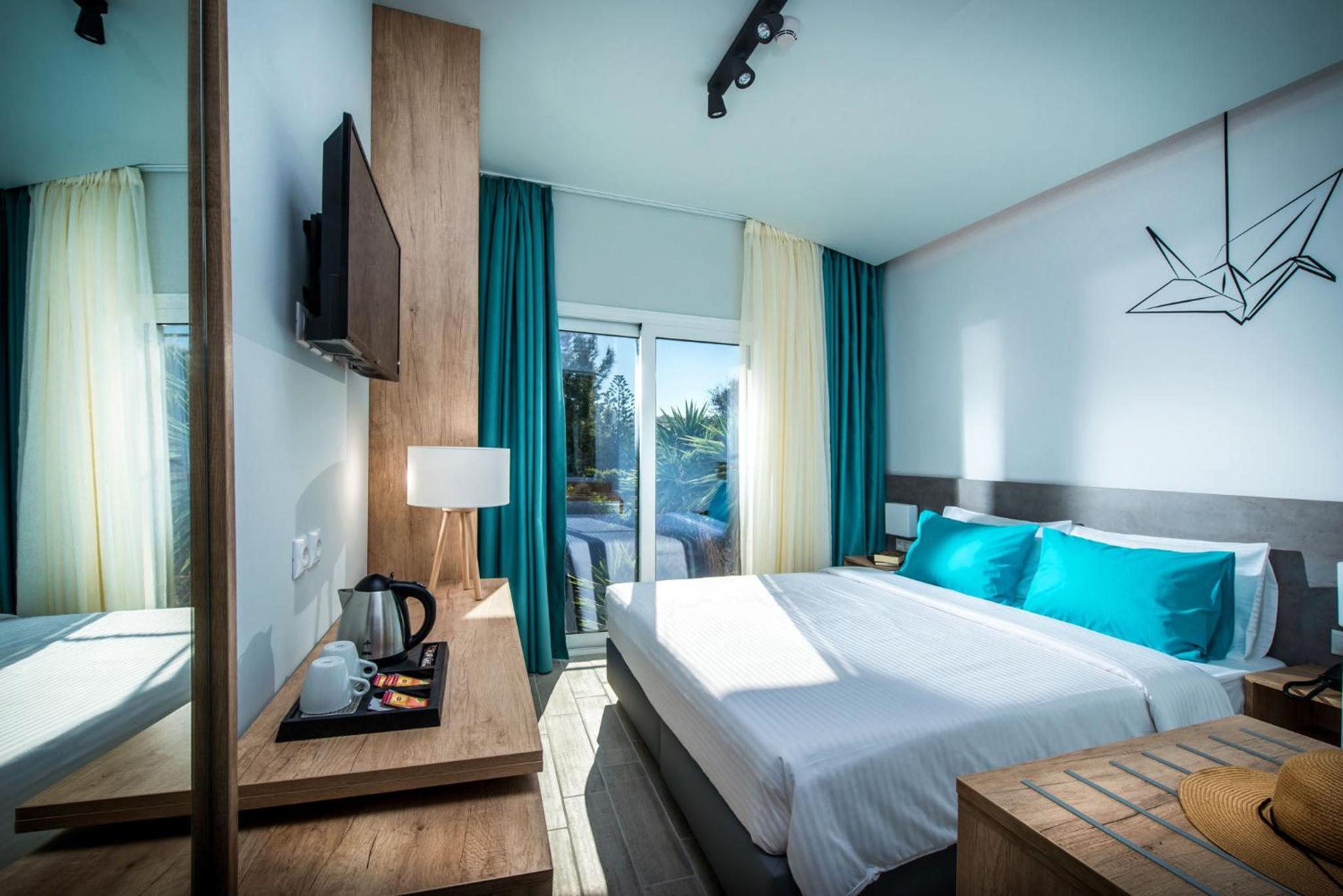 DOUBLE ROOM STANDARD