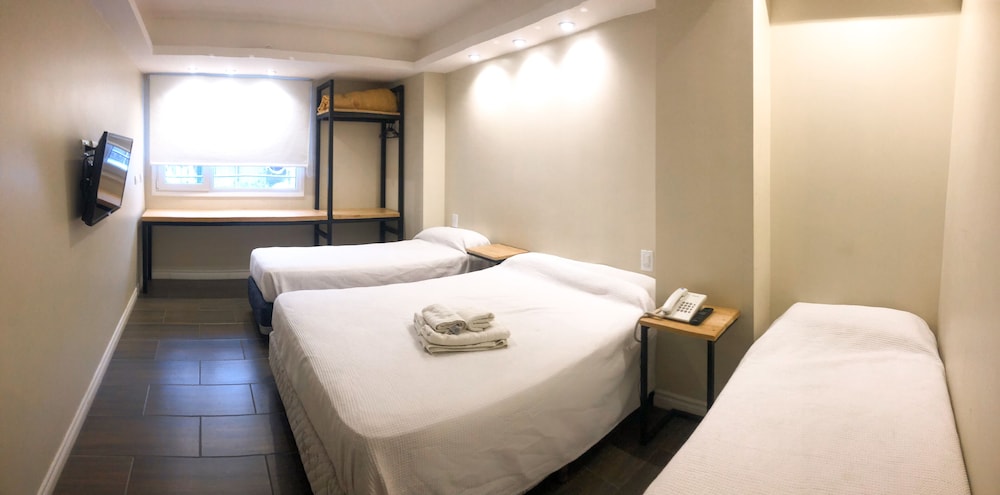 Monaco Hotel 22/51