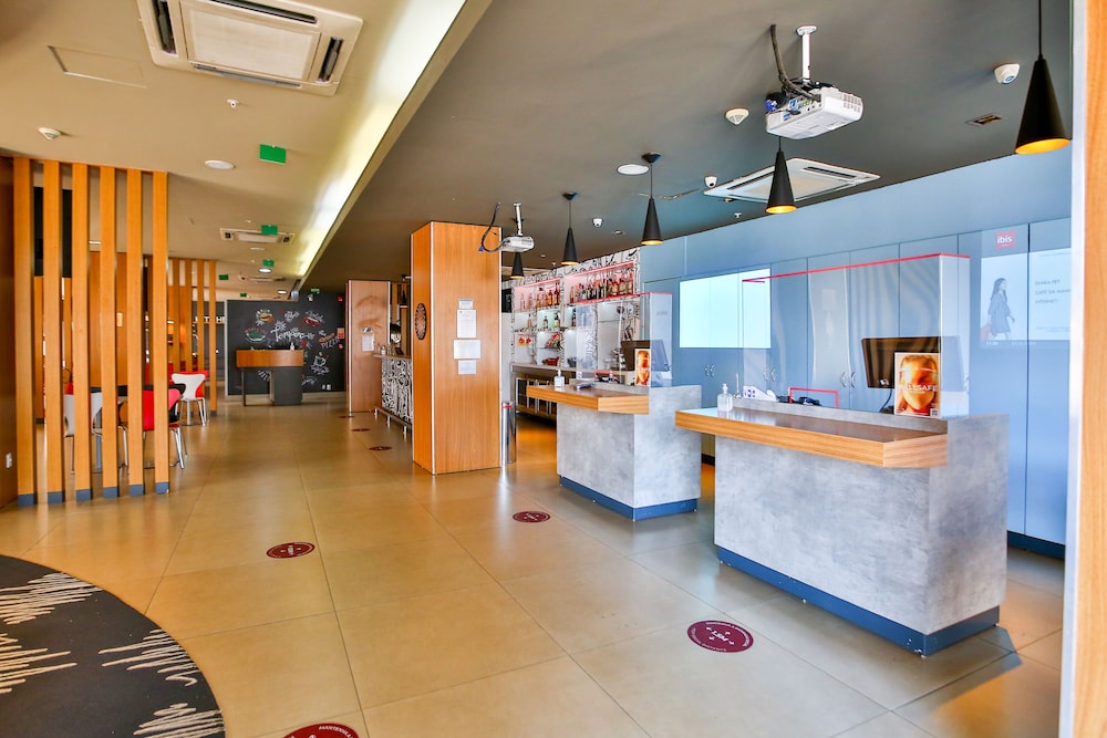 Ibis Goiania 11/64