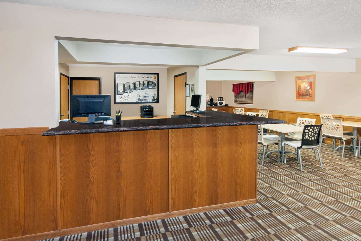 Super 8 By Wyndham Muscatine 3/10
