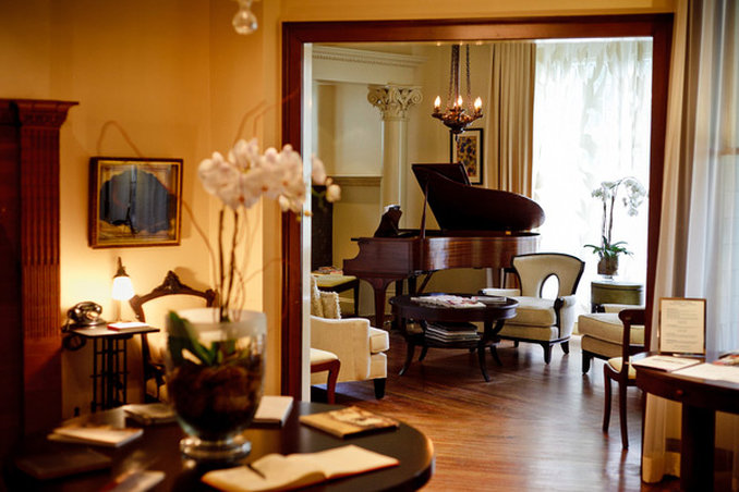 Stonehurst Place Bed & Breakfast 6/11