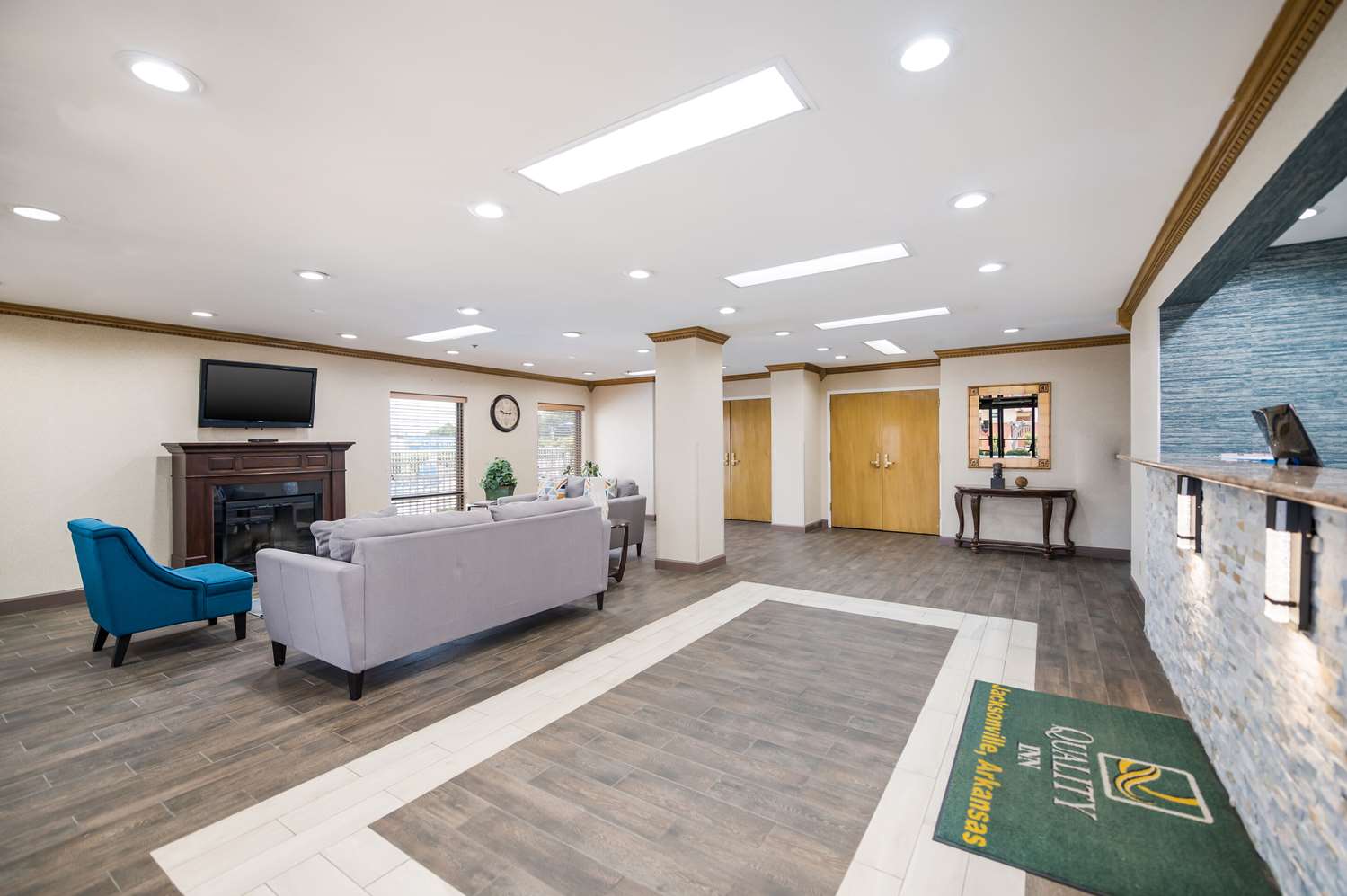 Quality Inn Jacksonville near Little Rock Air Force Base 8/32