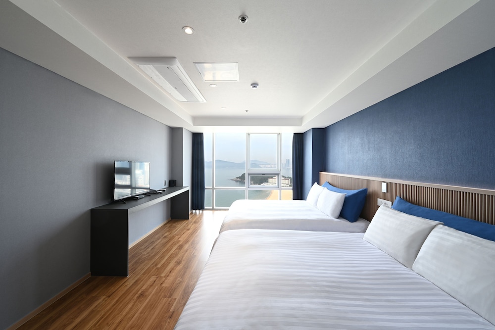 Super, Deluxe, 2 Double Beds, Ocean View
