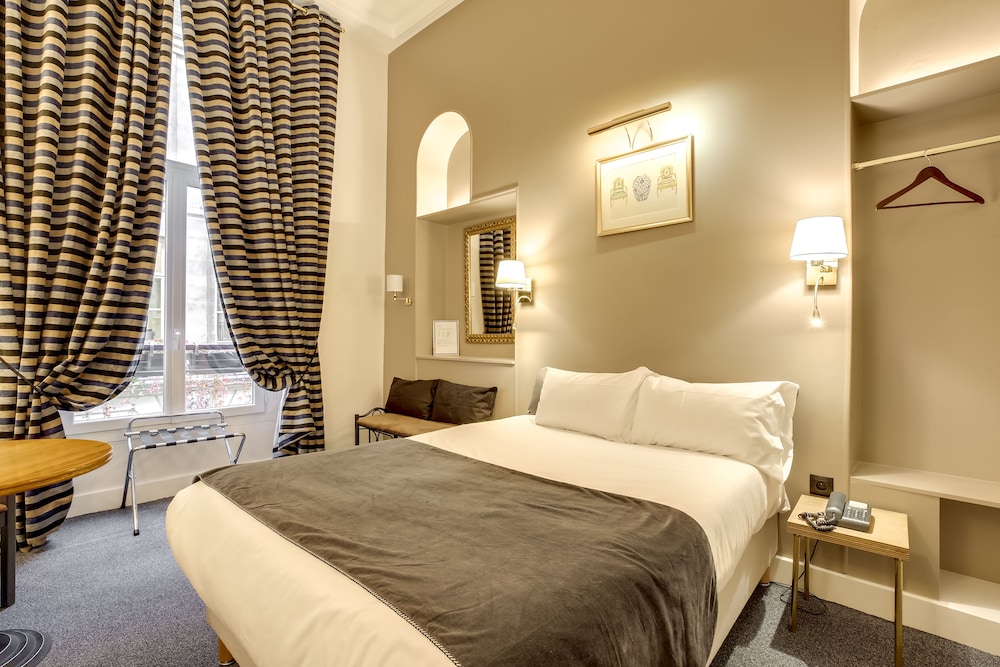 HOTEL OPERA MAINTENON 30/50