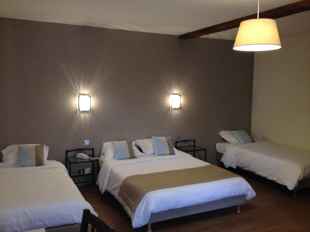 Hotel Val De Loire 22/41