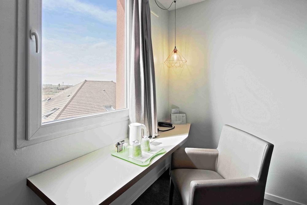 Hotel Restaurant Campanile Roissy Le Mesnil-Amelot 58/58
