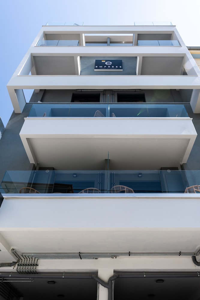 Empress Luxury Residences 6/36