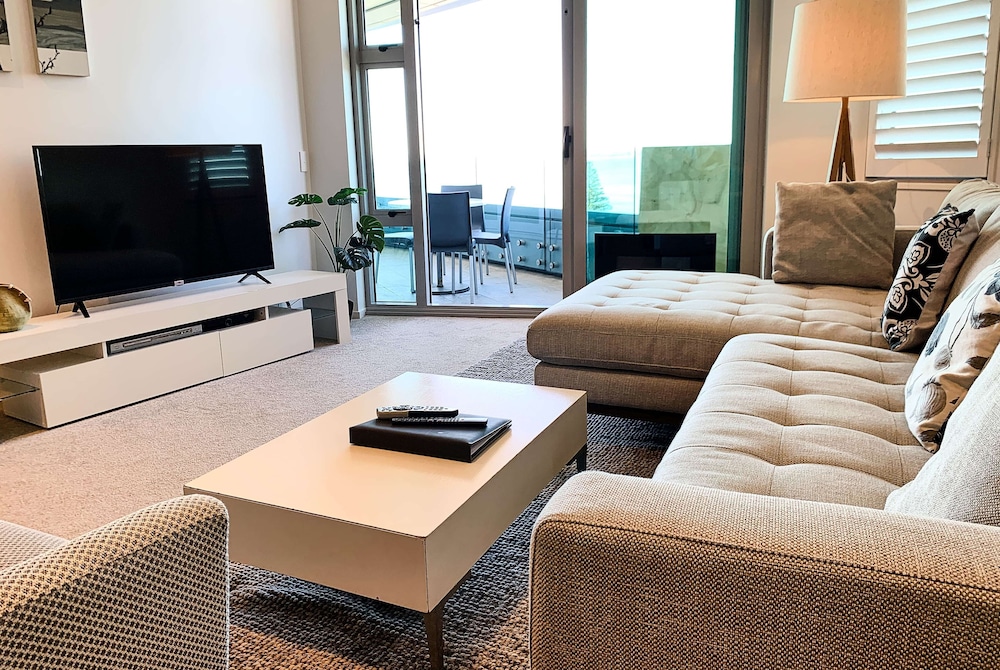 Marsden Suites Nautilus Orewa 46/59