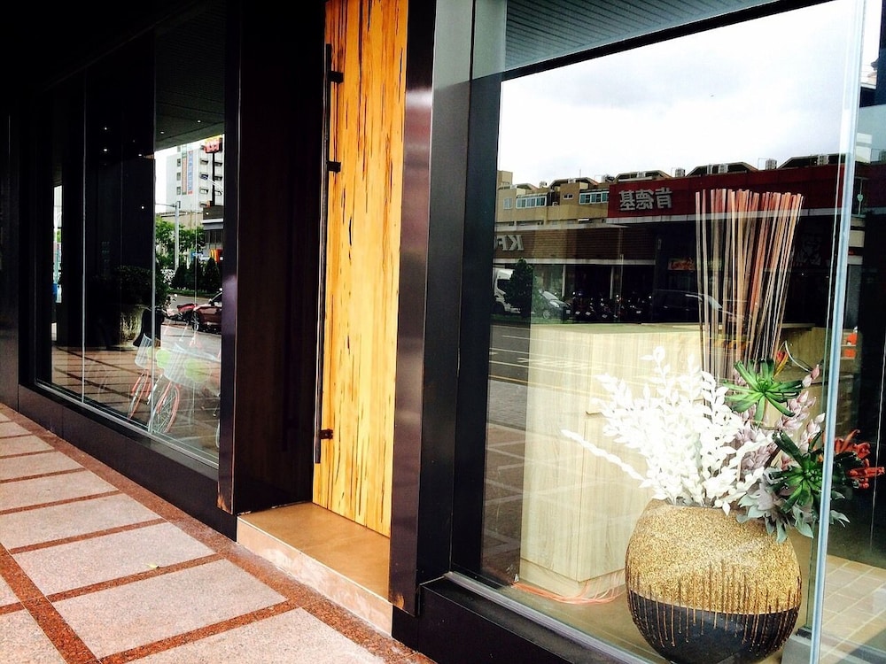 Chiayi Guanzhi Hotel 12/59