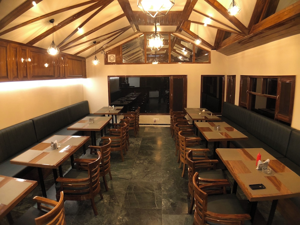 Hotel Himalayan Escape 37/50