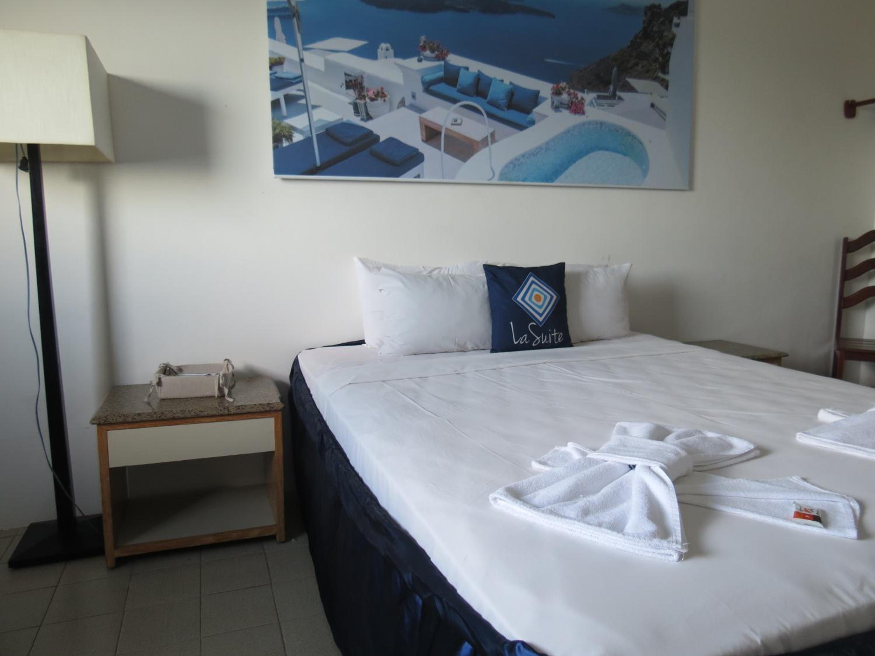Deluxe, Double Bed