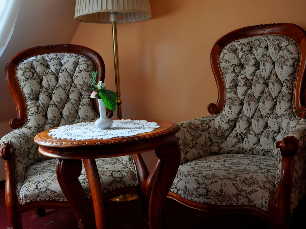 Hotel Opera Prague 43/76