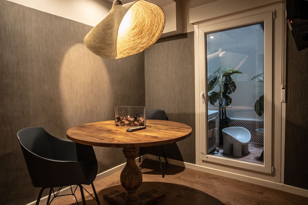 Suites You Zinc Ex Apartments Arenal 69/81