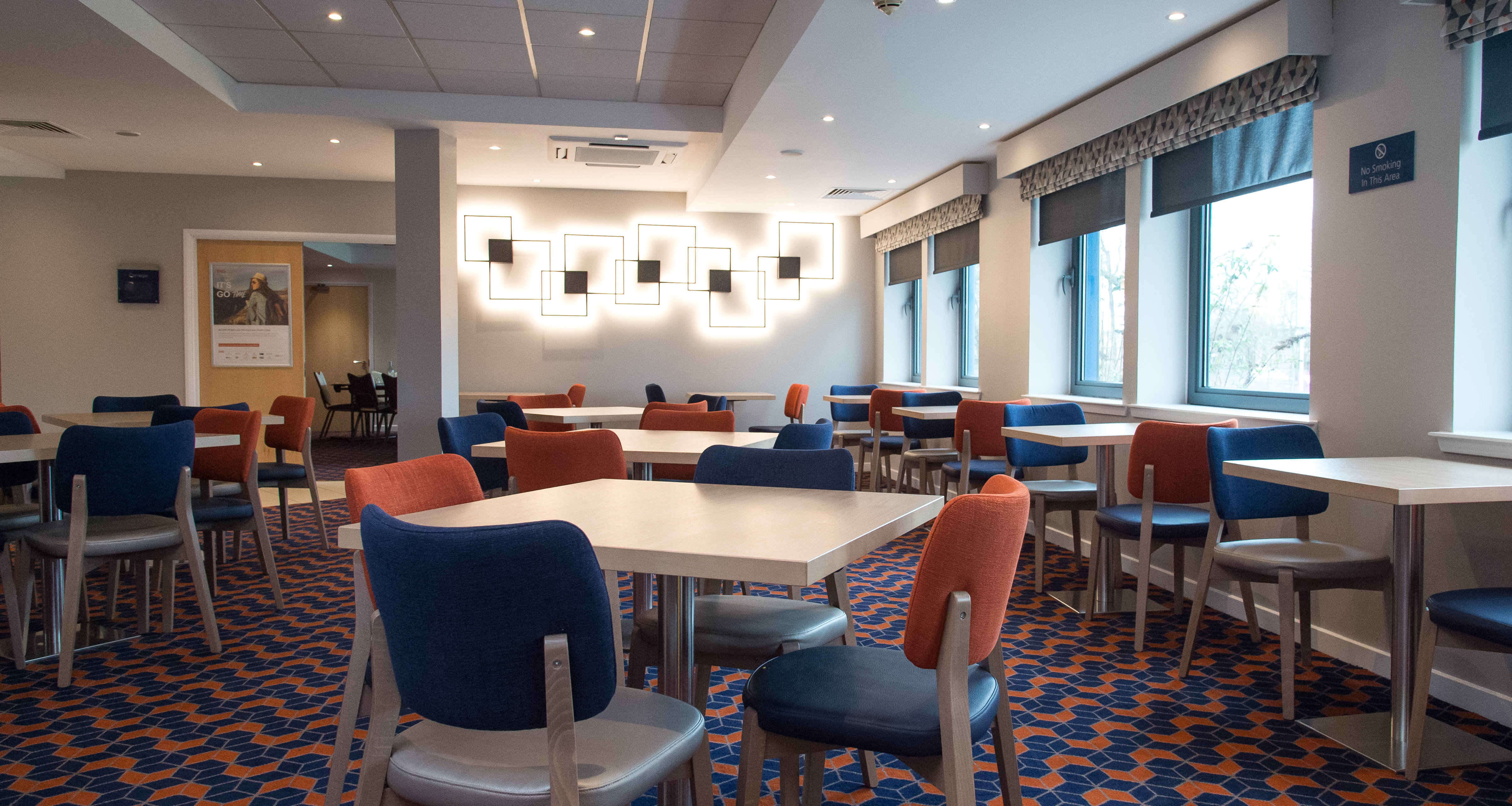 Holiday Inn Express Dunfermline 32/57