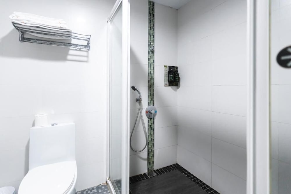 Shianghu Boutique Hotel 50/50
