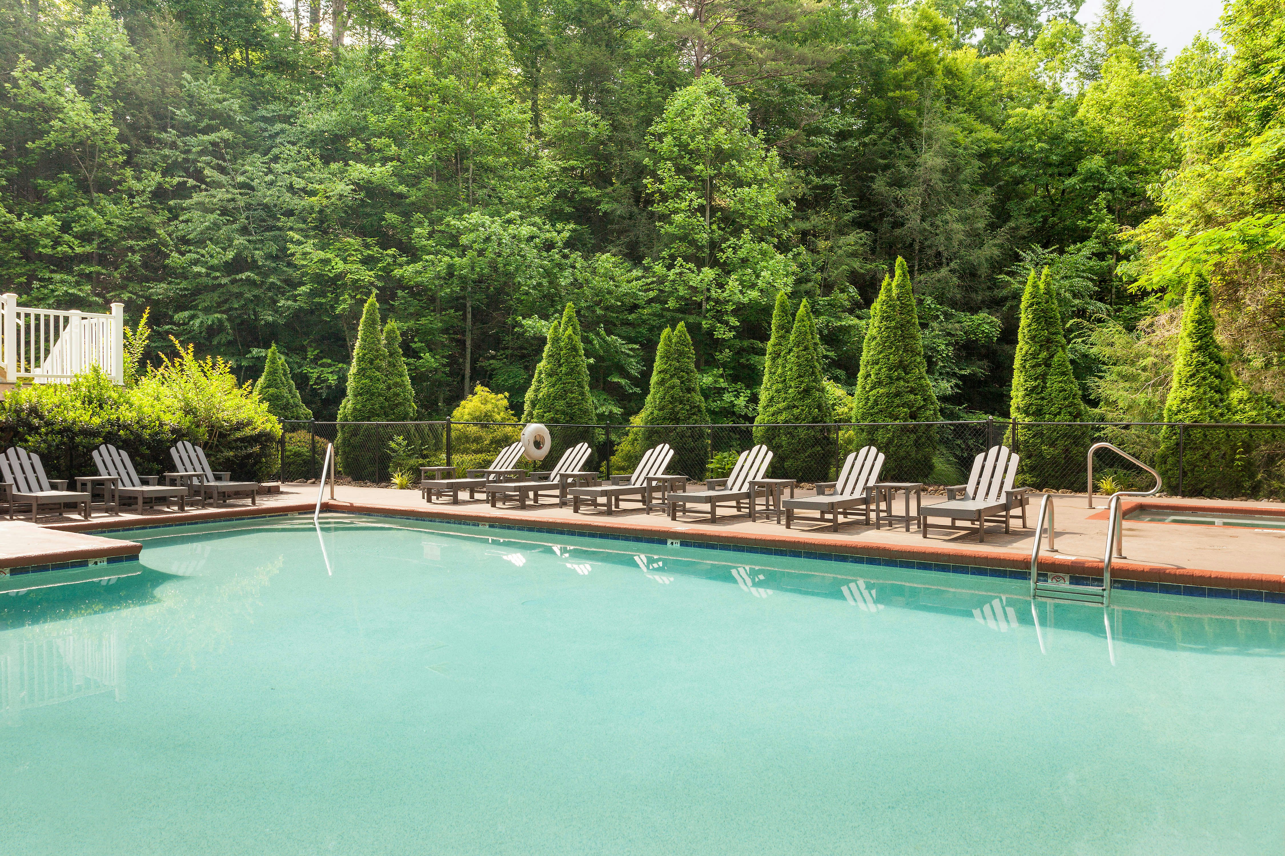 Hilton Vacation Club MountainLoft Gatlinburg 38/42