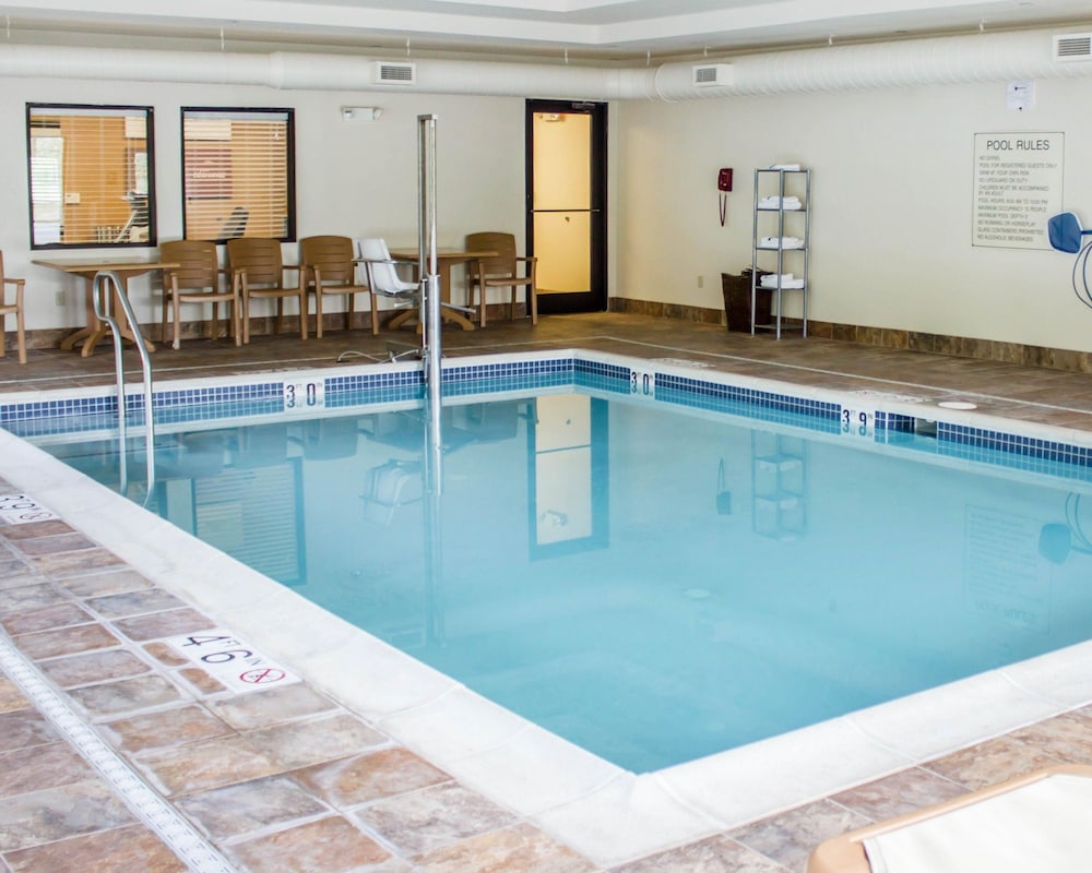 Comfort Suites Lewisburg, PA 9/48
