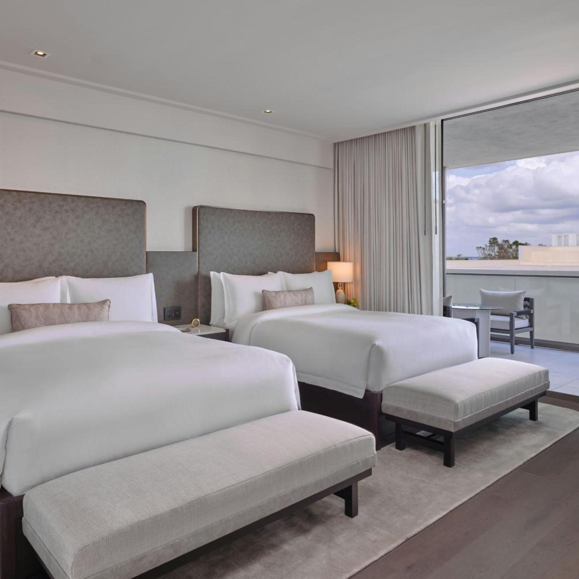 Superior, 2 Queen Beds