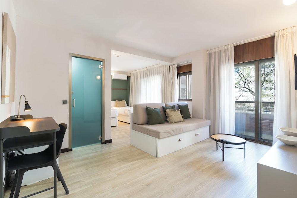 Roisa Hostal Boutique 49/77