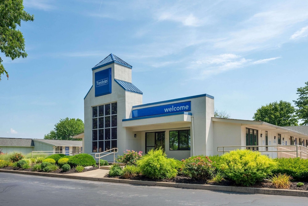Travelodge by Wyndham Essington / Philadelphia Airport 5/19
