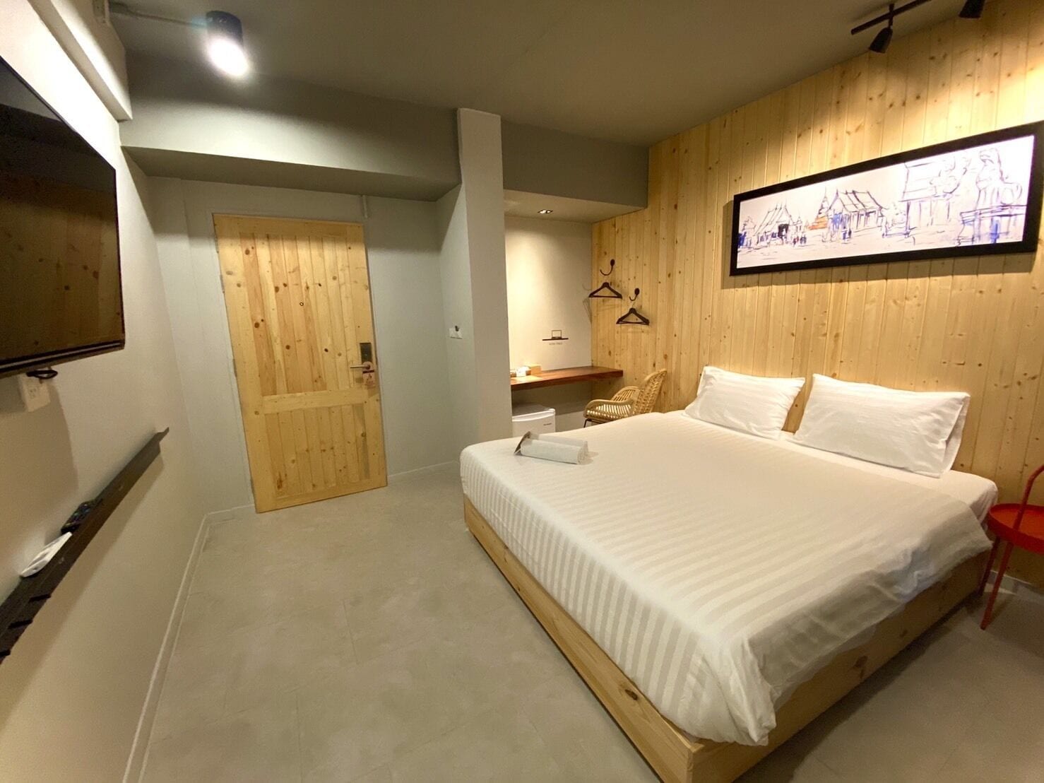 DELUXE, DOUBLE BED, BALCONY