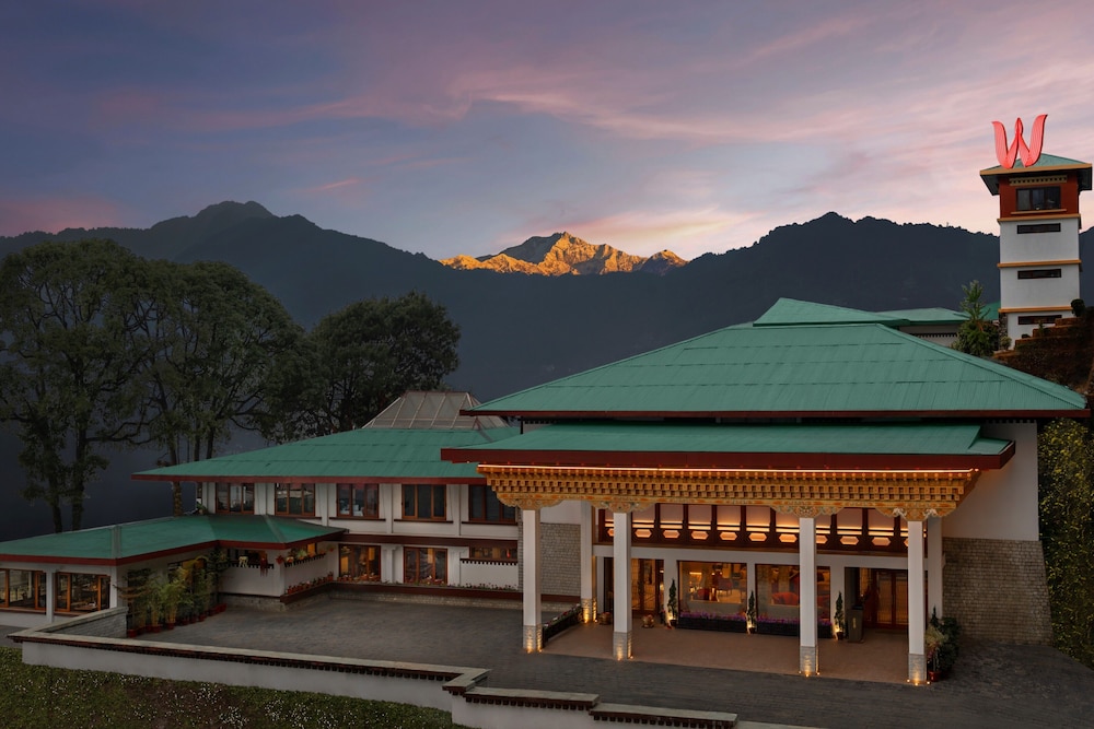 Denzong Regency- Luxury Mountain Retreat Spa & Casino 22/23