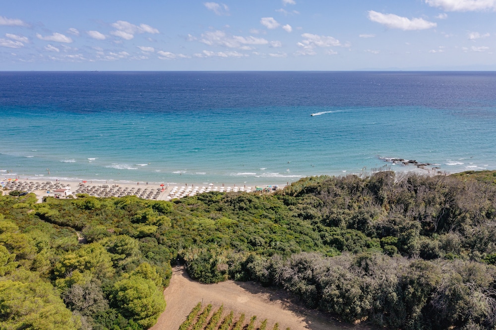 Resort Baia Dei Turchi 25/50