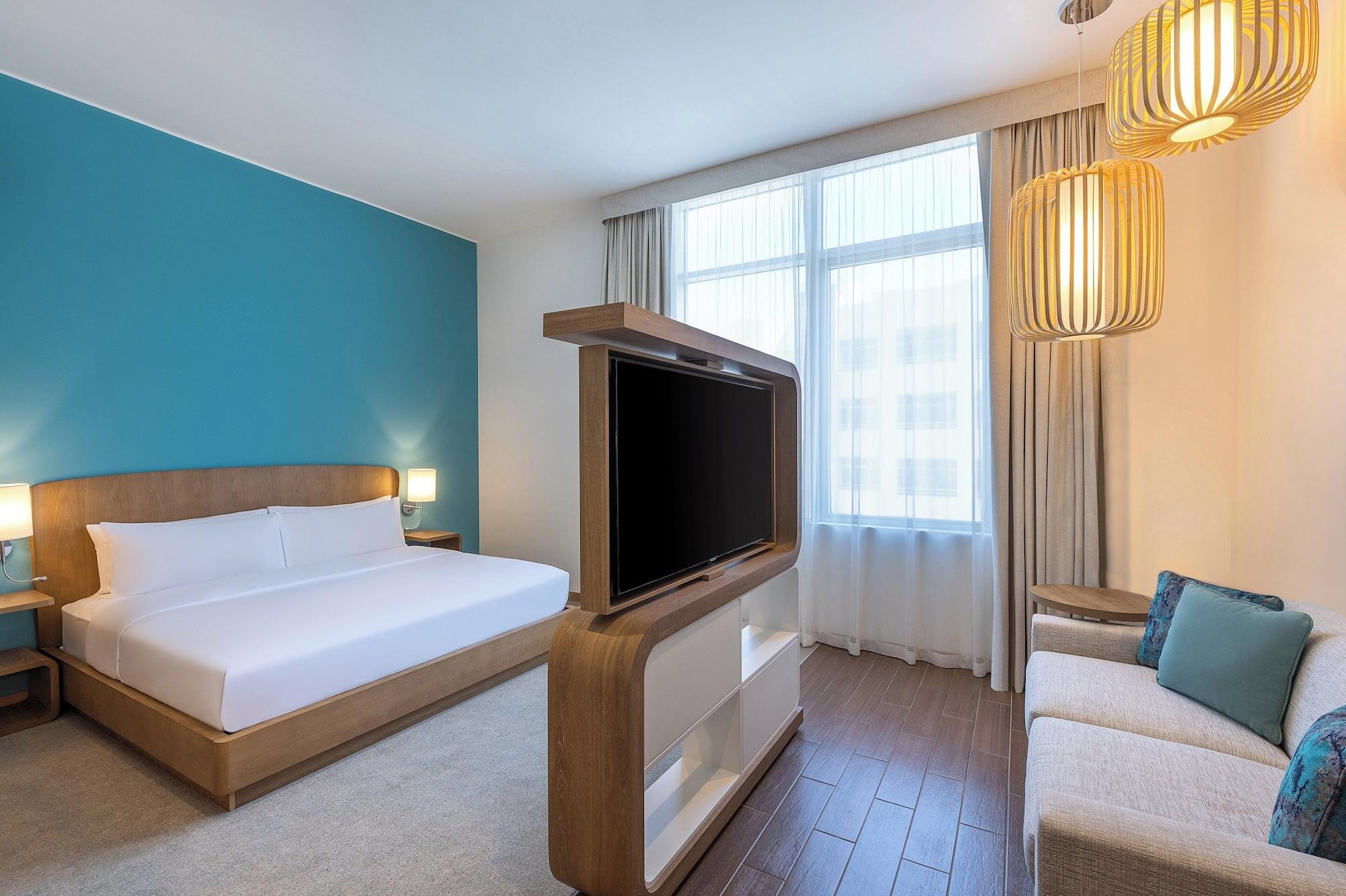 2 Bedrooms, Suite