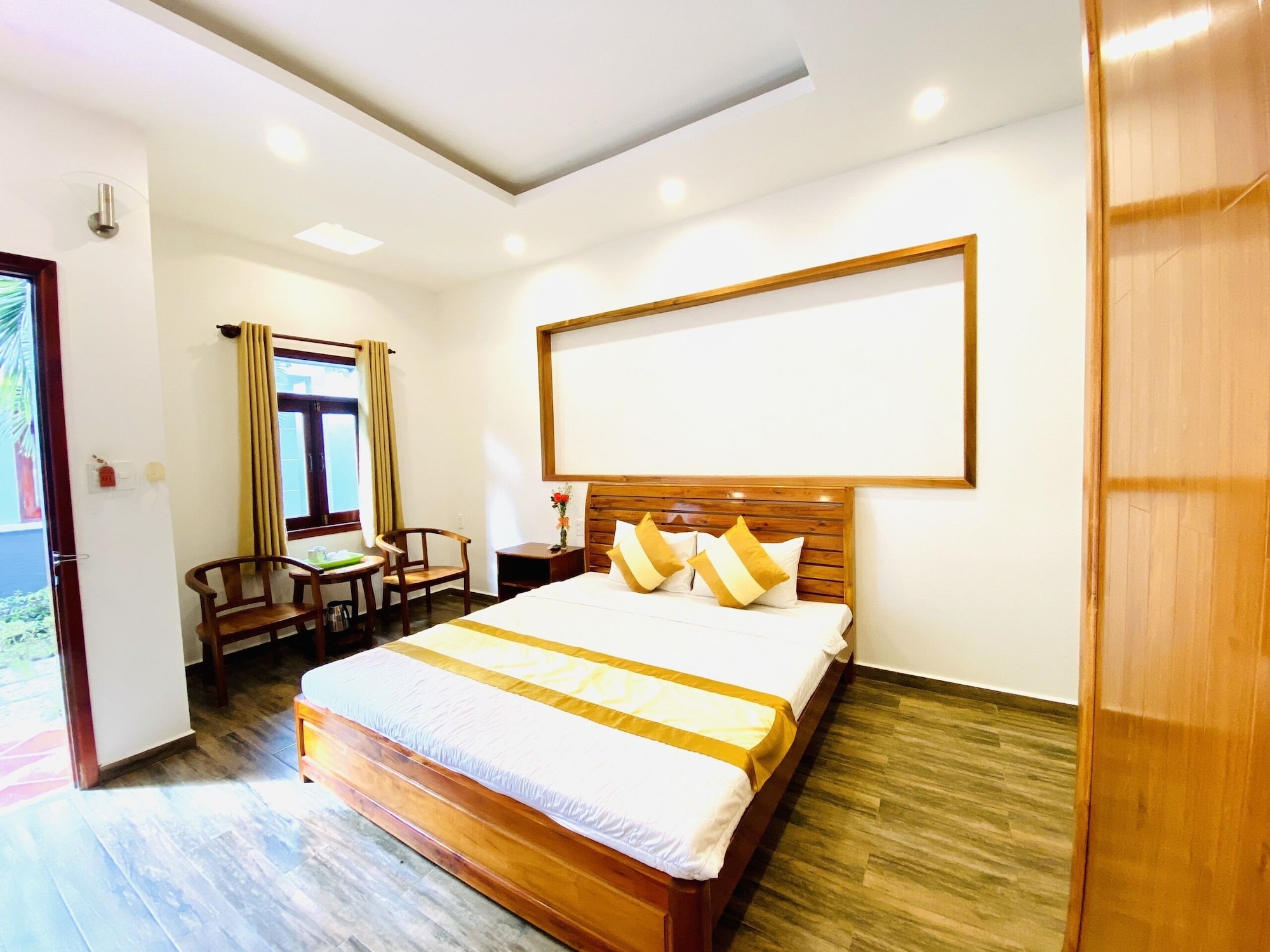 STANDARD, DOUBLE BED, GARDEN VIEW, COURTYARD AREA
