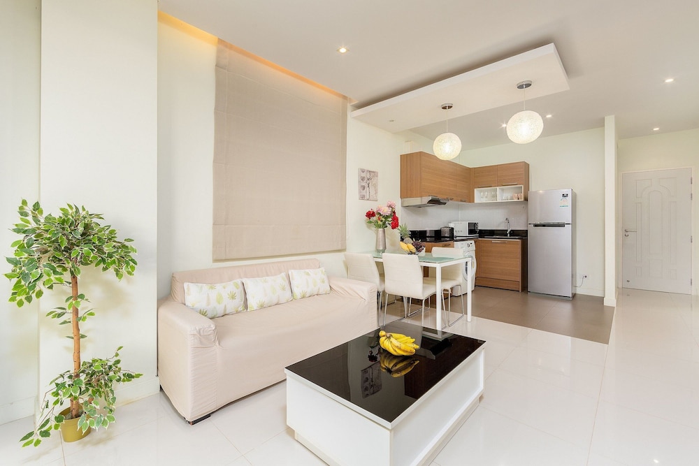 The Lago Apartments By Tropiclook 7/49
