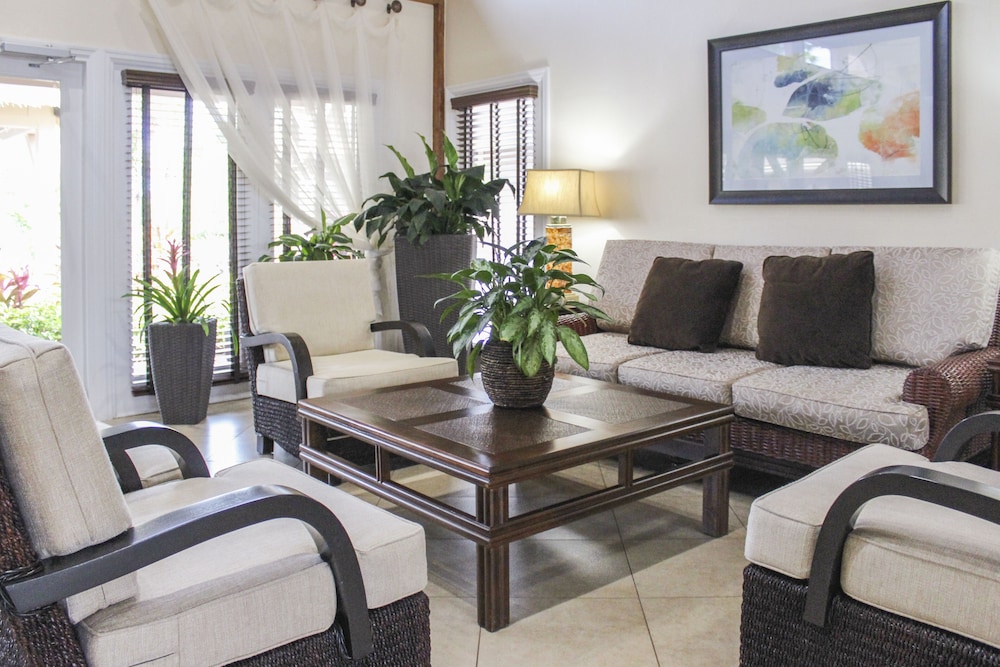 Hilton Vacation Club Polynesian Isles Kissimmee 32/47