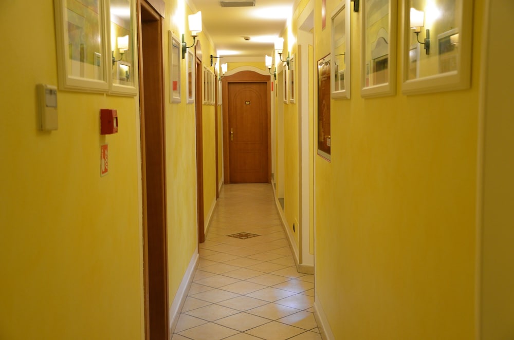 Hotel Mia Cara 26/50