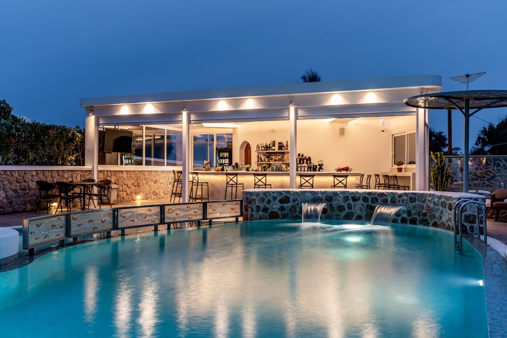 Marvarit Suites 2/50