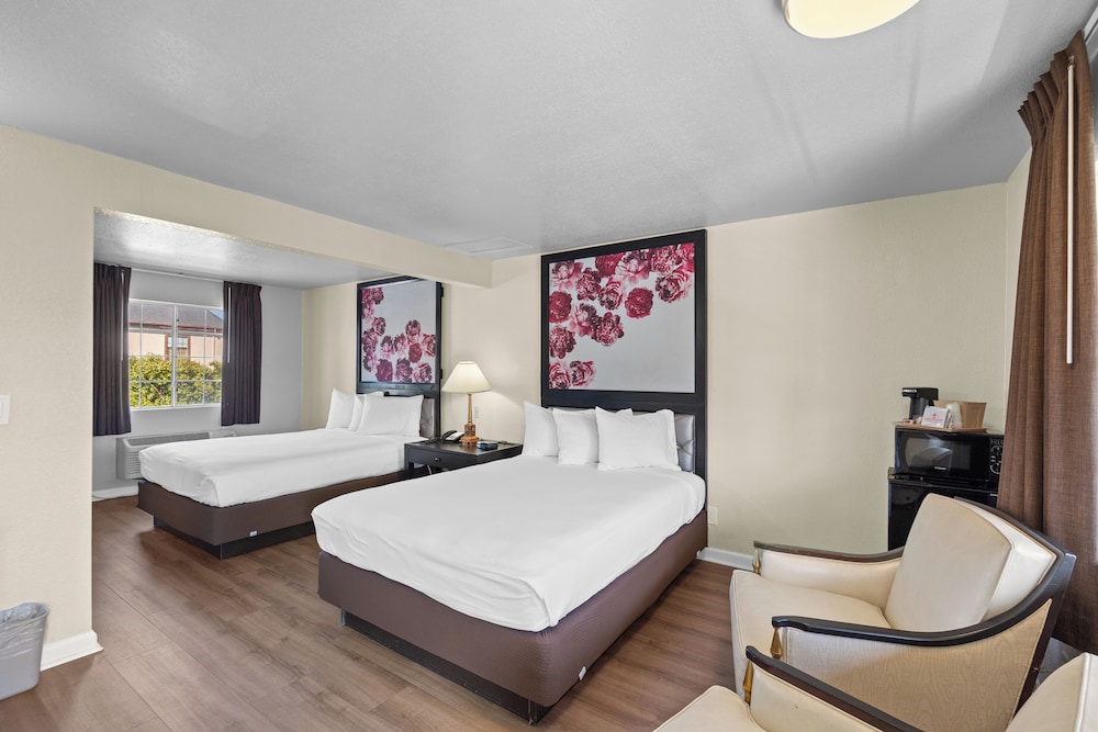 Rose Garden Inn - San Jose Airport 14/51