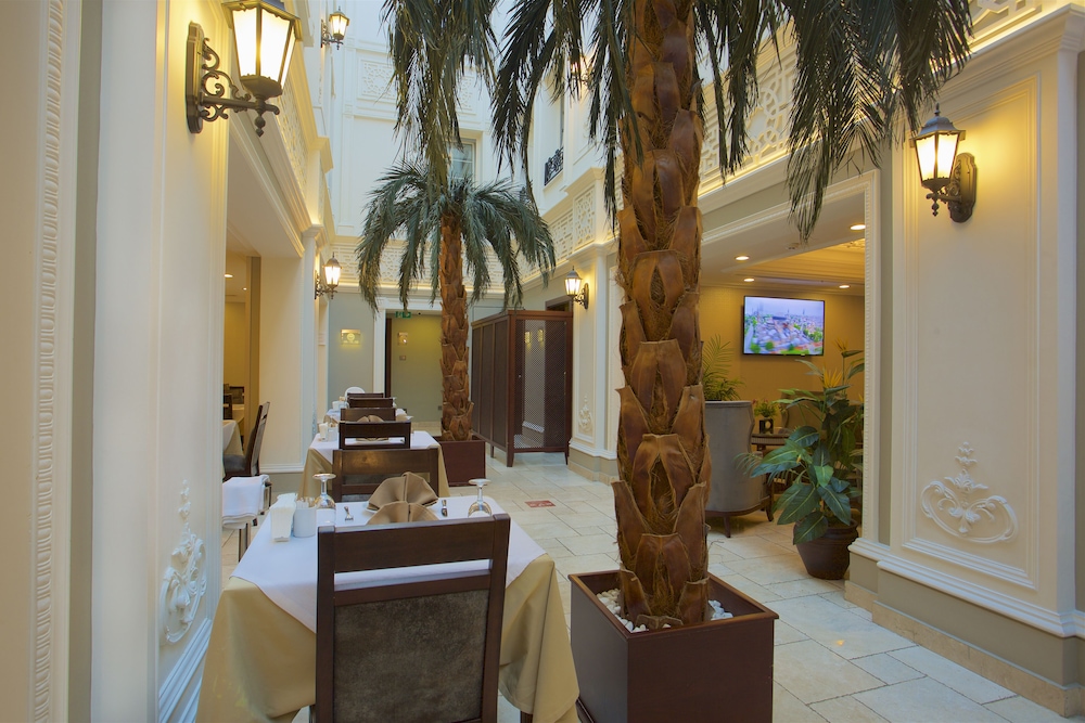 Emporium Hotel Istanbul 15/64