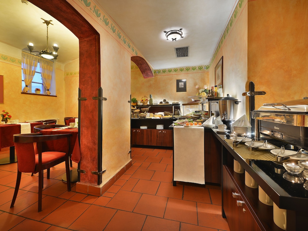 Ea Hotel Jeleni Dvur Prague Castle 41/53