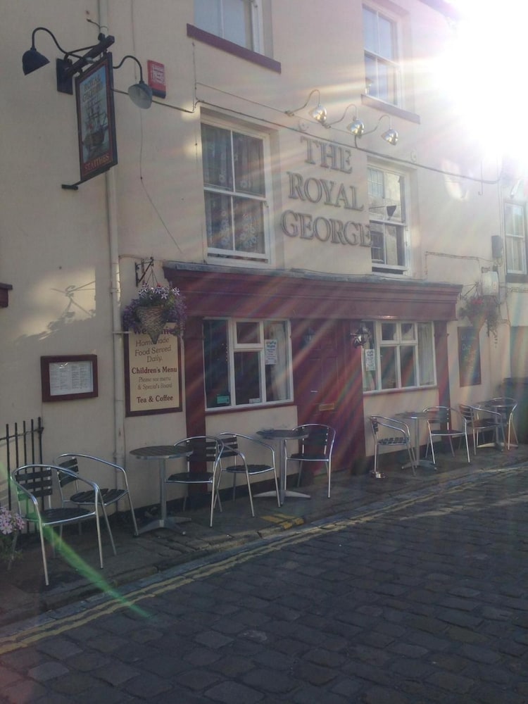 The Royal George 6/32