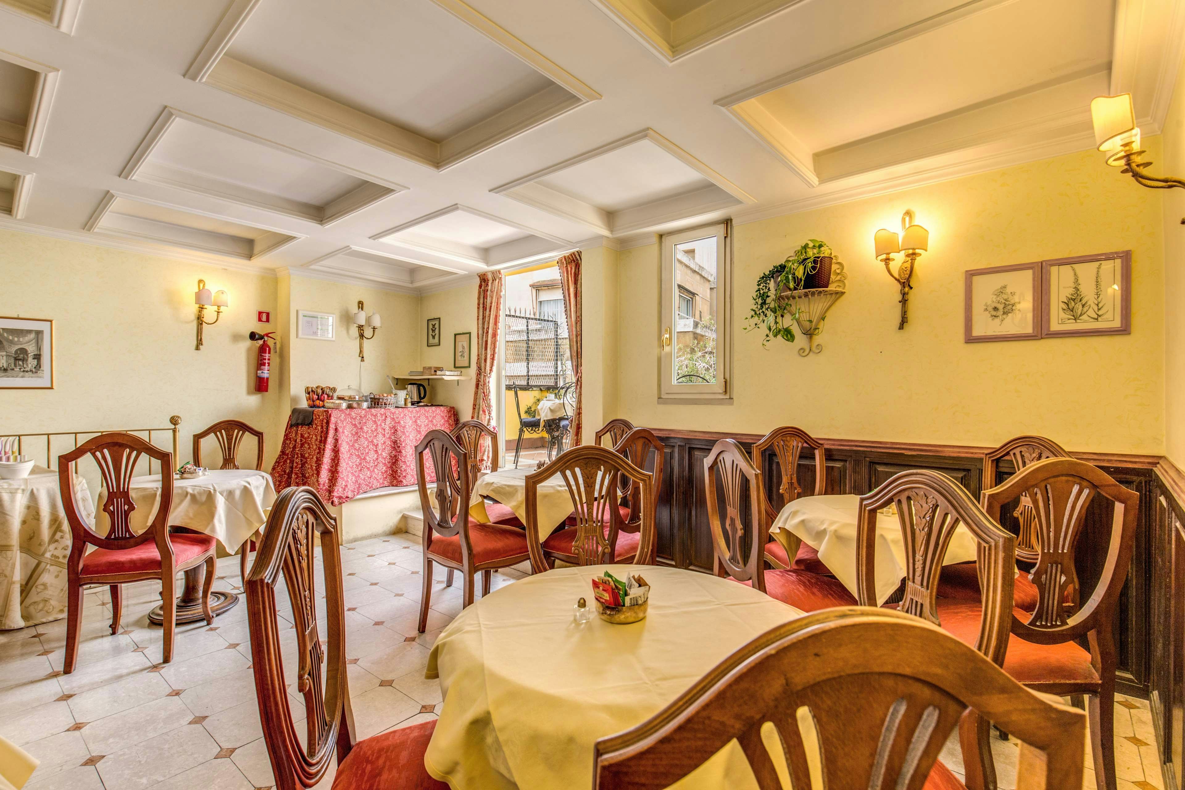 Hotel Cinquantatre 18/29