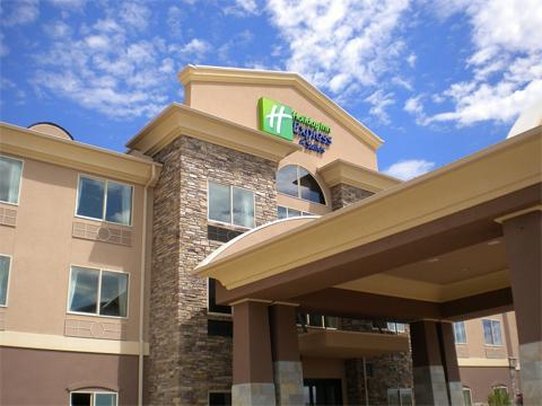 Holiday Inn Express Hotel & Suites Lamar 2/78