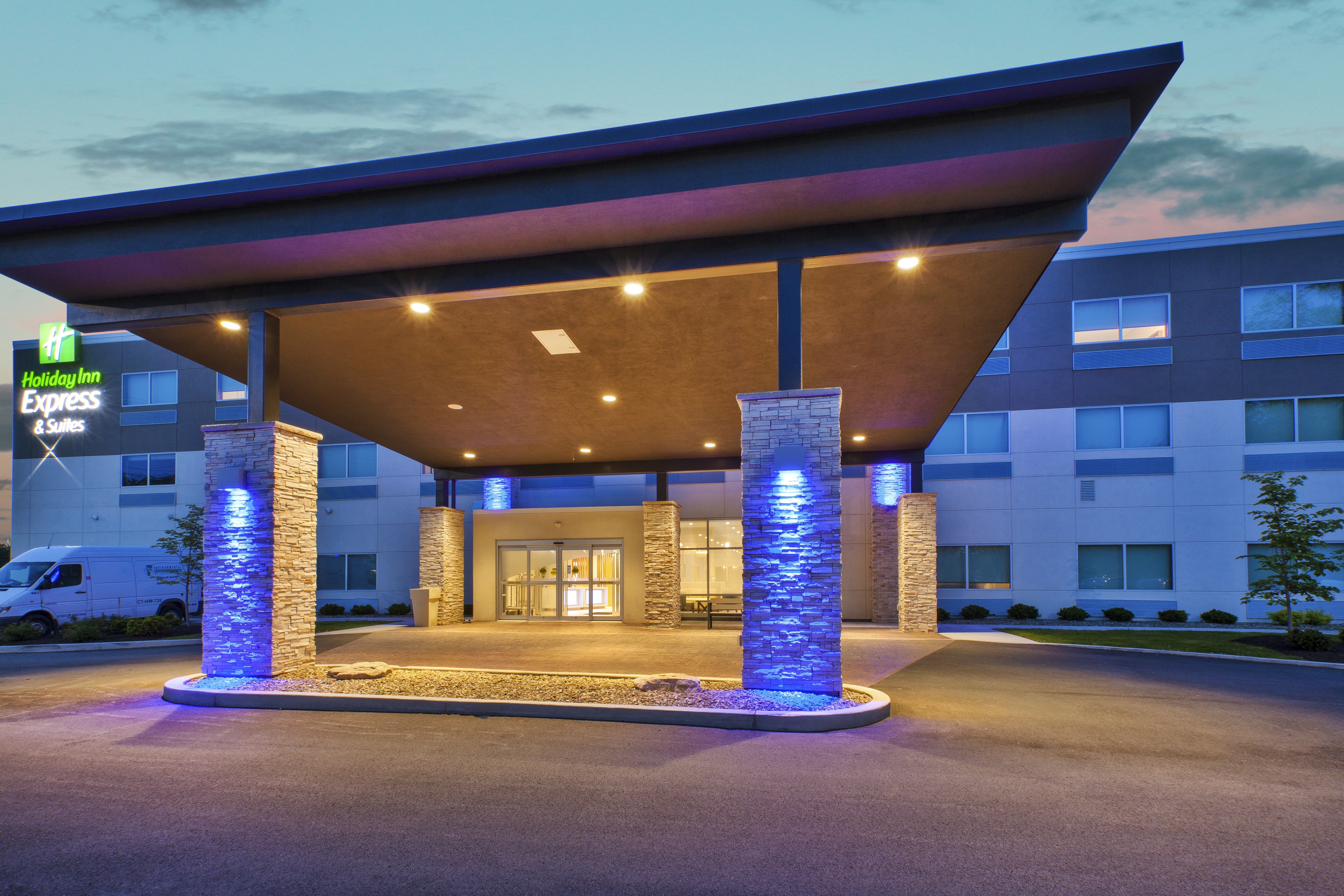 Holiday Inn Express Suites New Castle 17/62