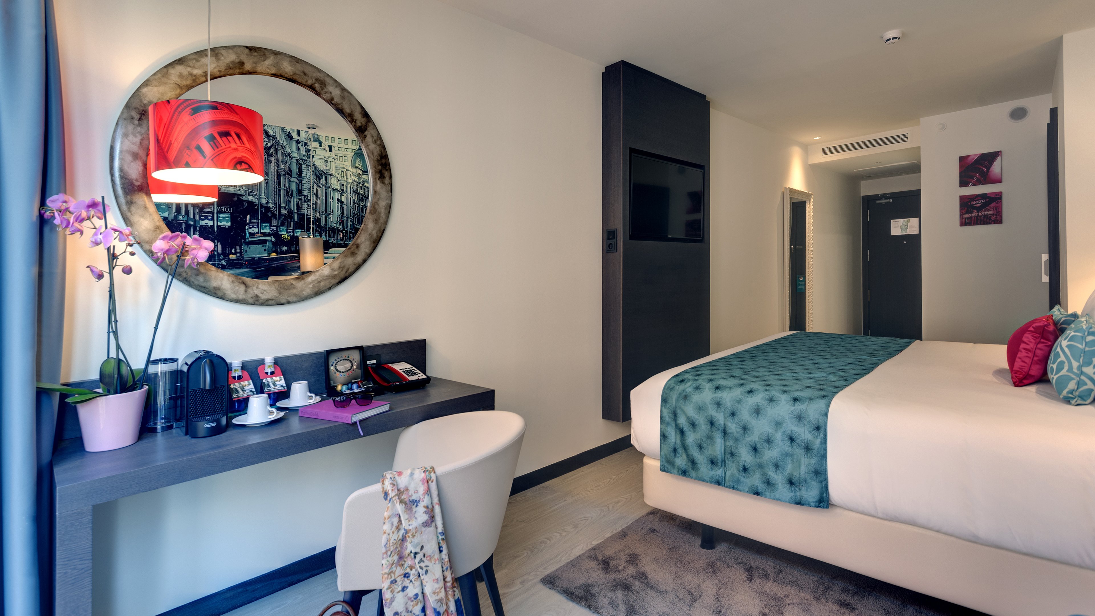 Indigo Madrid Gran Via Hotel 24/82